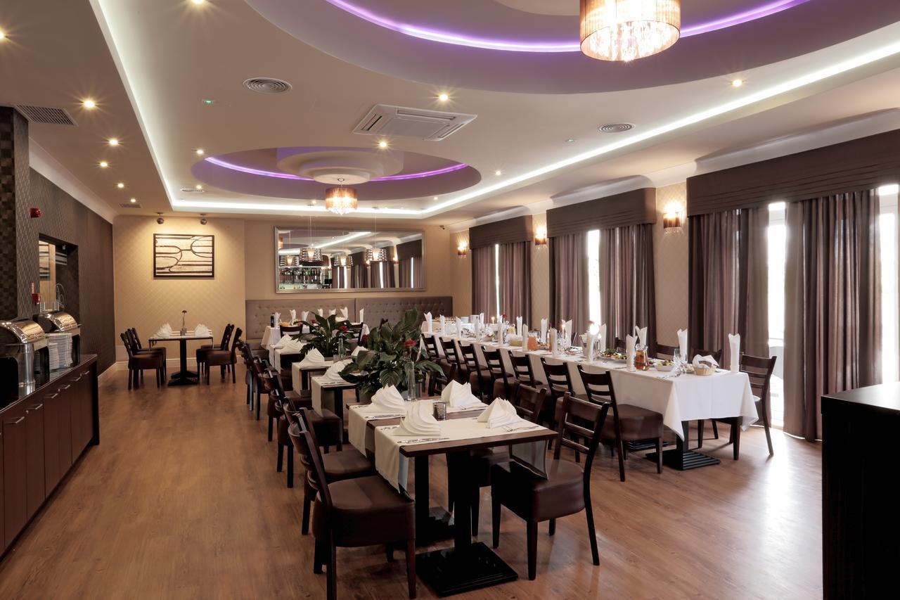 Hotel Silver Белосток Экстерьер фото