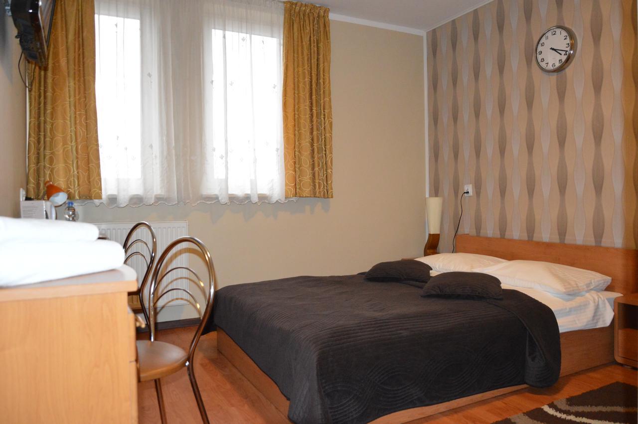 Hotel Silver Белосток Экстерьер фото