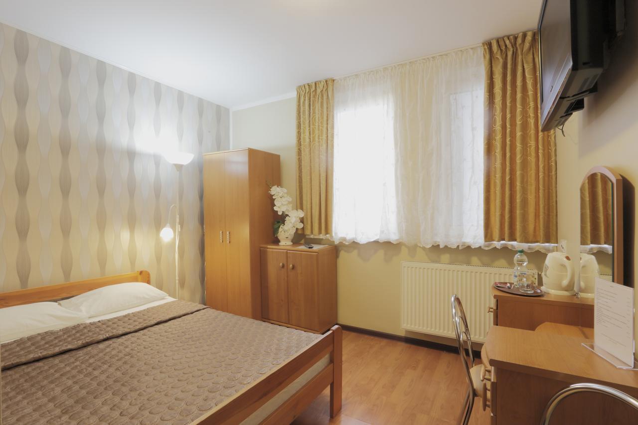 Hotel Silver Белосток Экстерьер фото